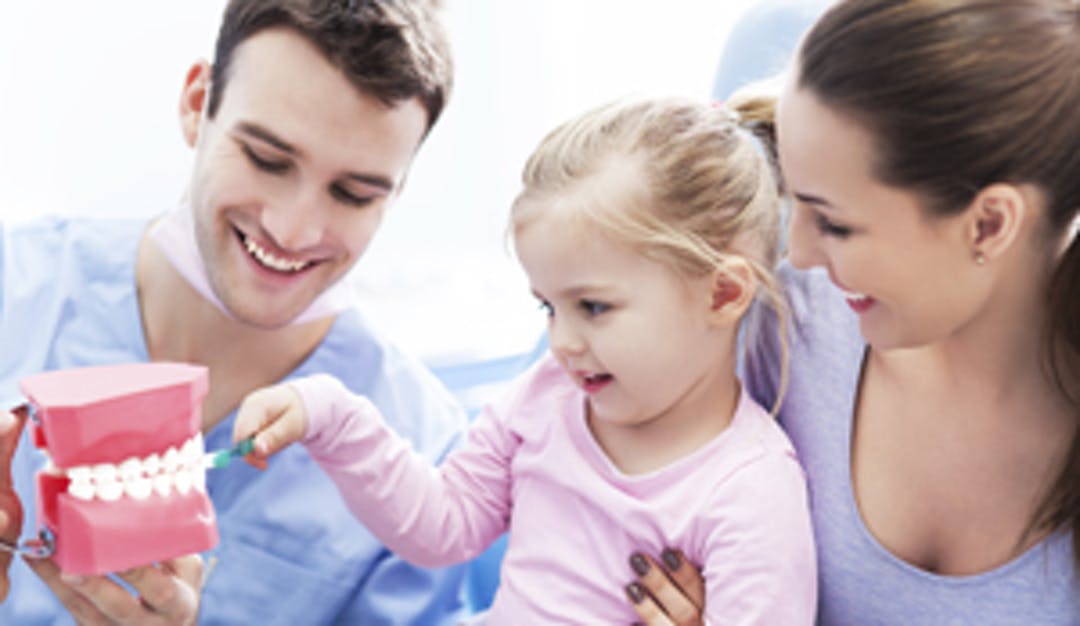 Første møte med tannbehandling